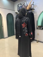 عبای پیراهنی پیچک گل زرشکی - پشت