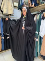 چادر جواهردوزی شده