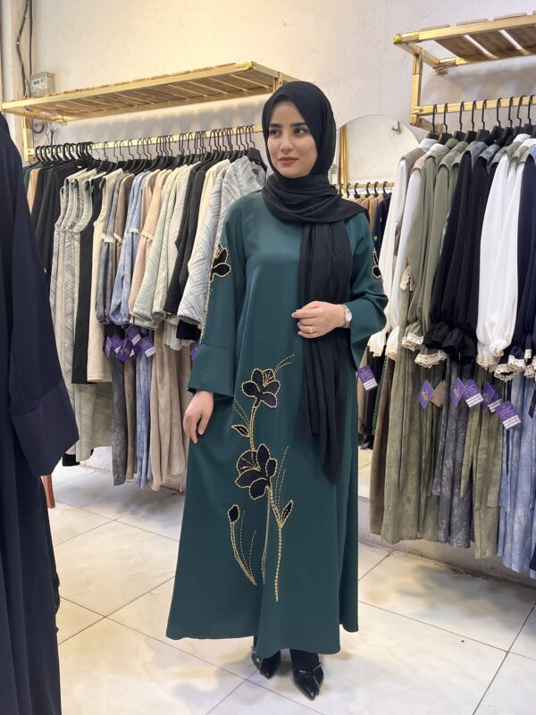 مدل نیلوفر - تصویر 3